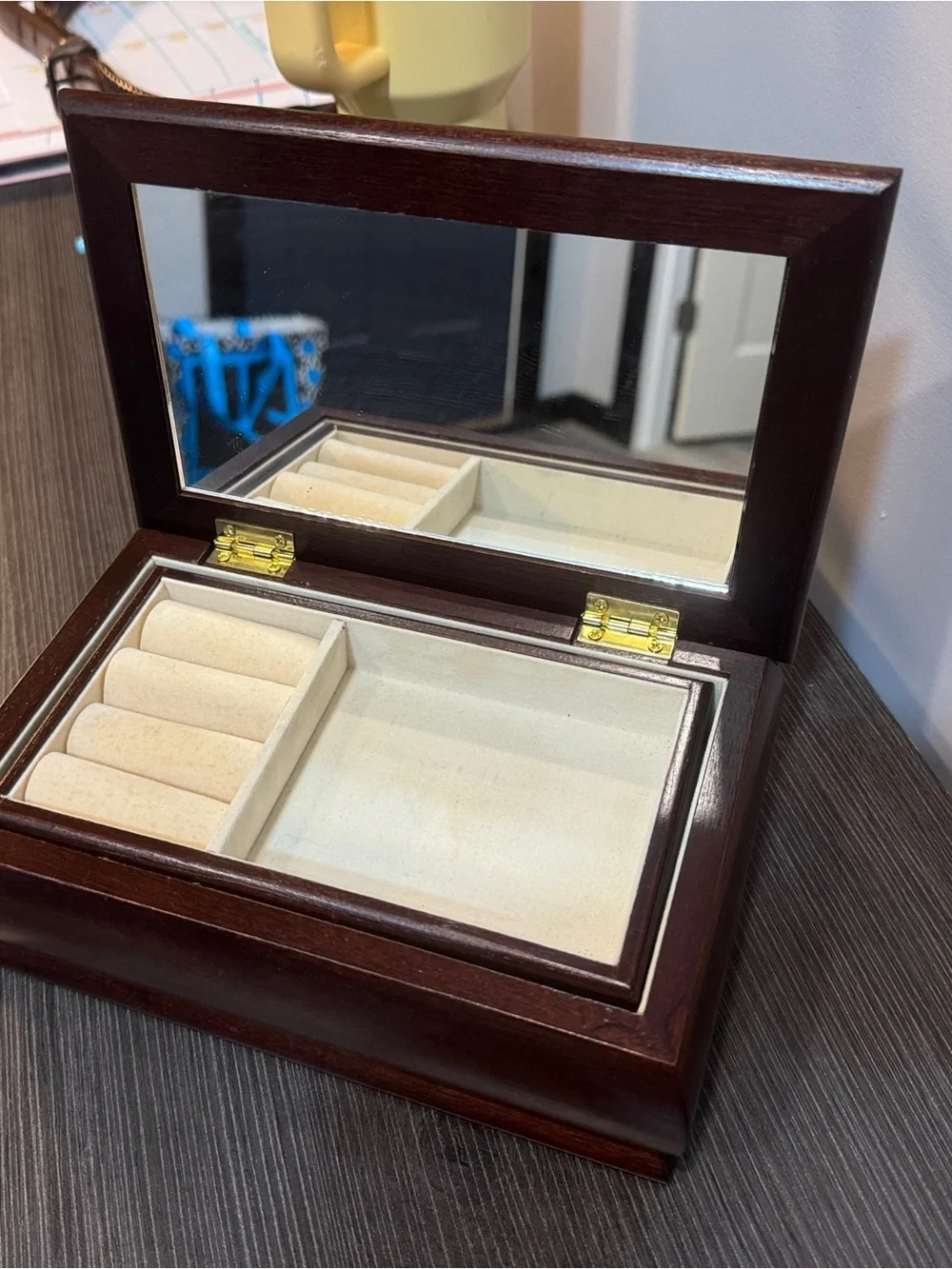 Vintage Classic Brown Wooden Jewelry Box with Mirror and Needlepoint Inlay
